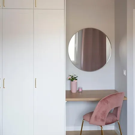 Rose Gold By Go Apartment *